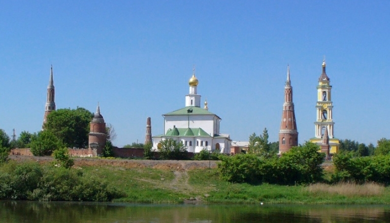 Богоявленский Старо-Голутвин монастырь